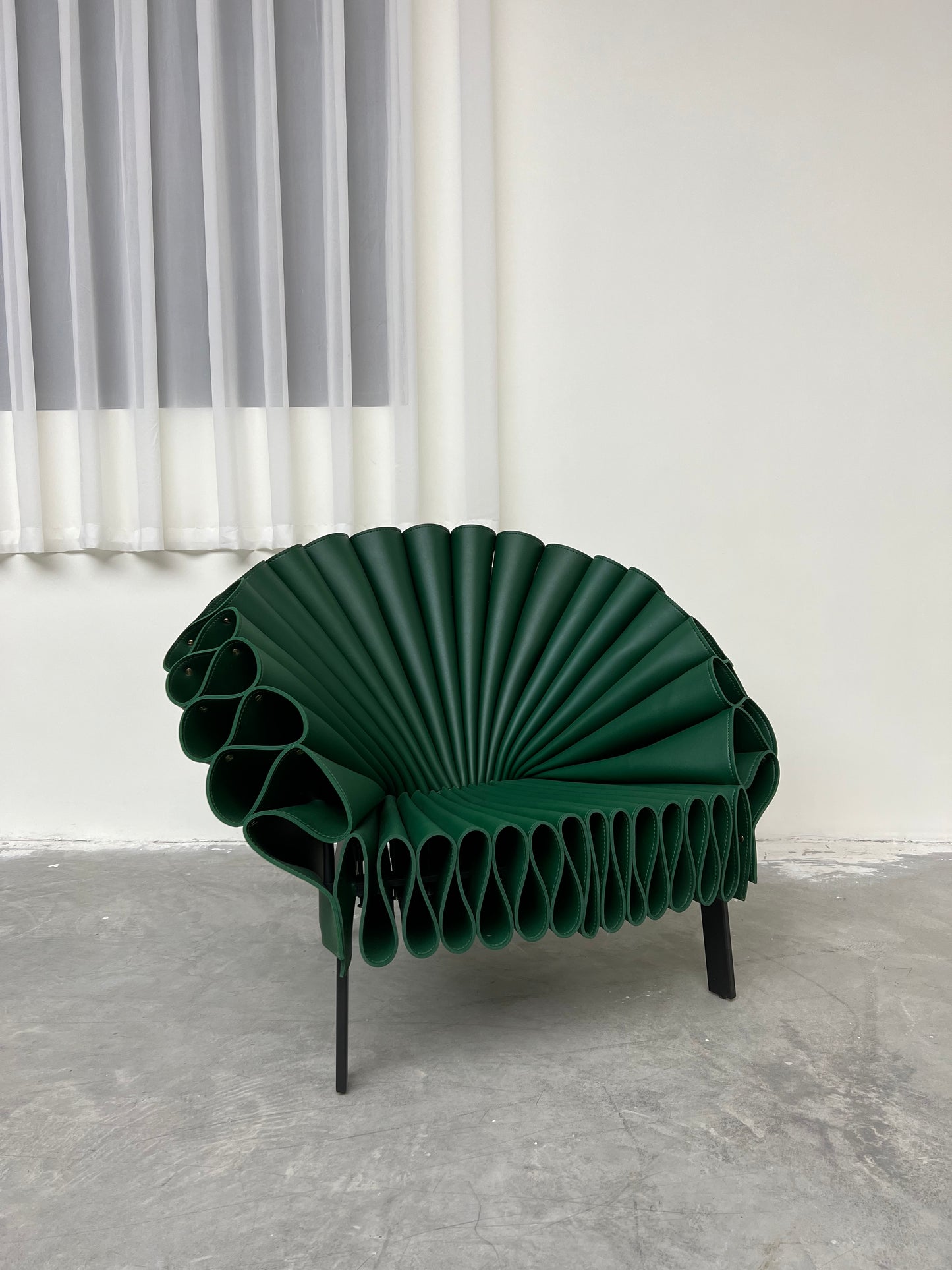 Peacock arm chair