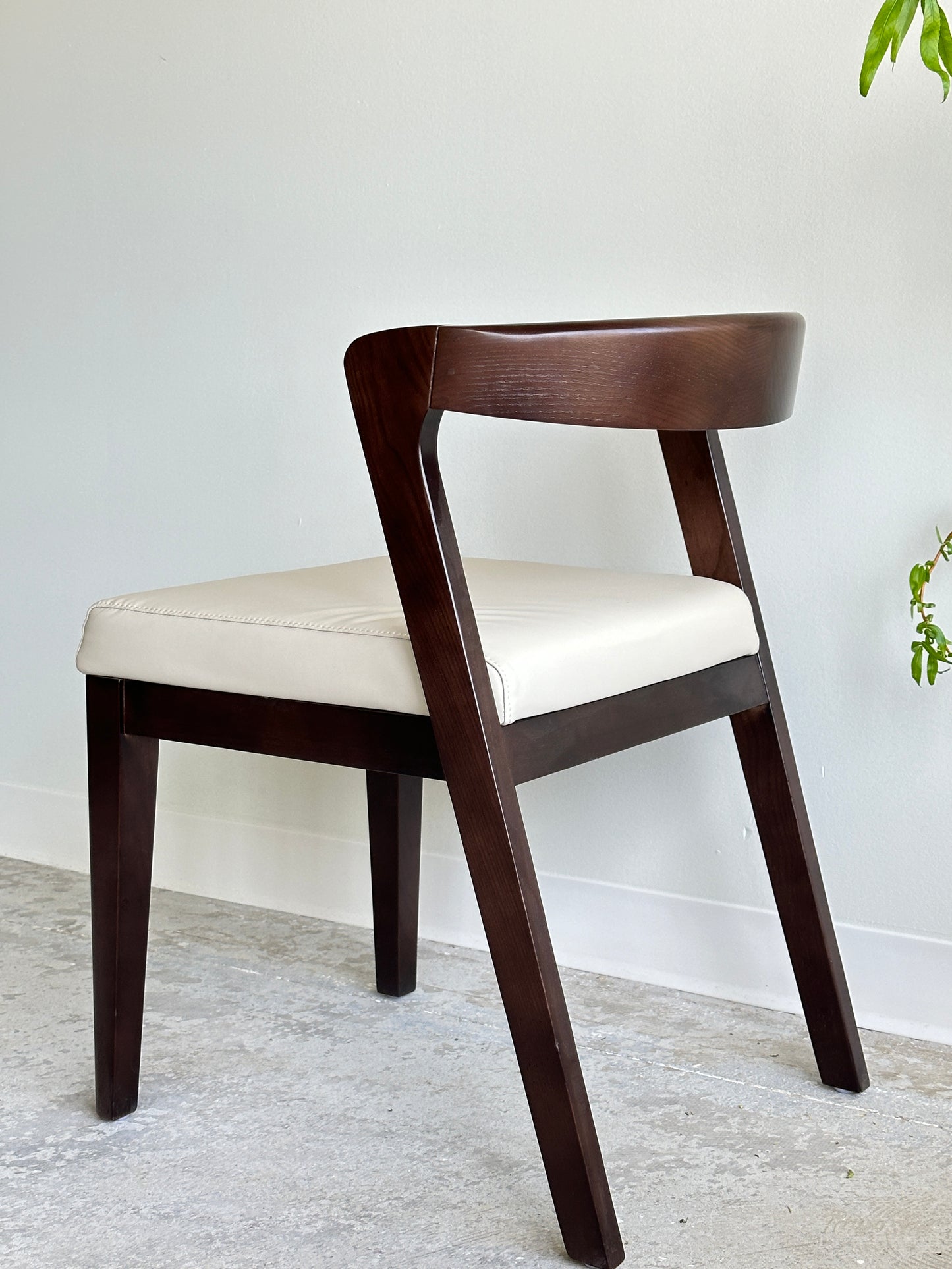 LUX- MD327A dinning chair